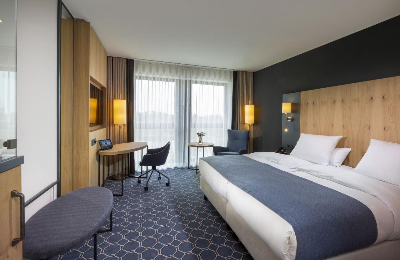 Maritim Hotel Ingolstadt Exterior photo